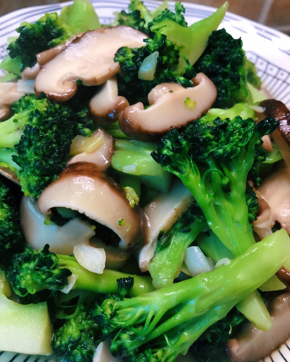 花菇炒西蓝花「低脂&减肥」