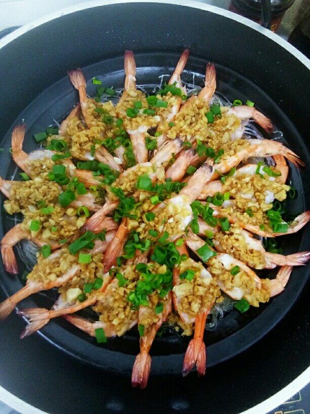 蒜蓉粉丝蒸虾