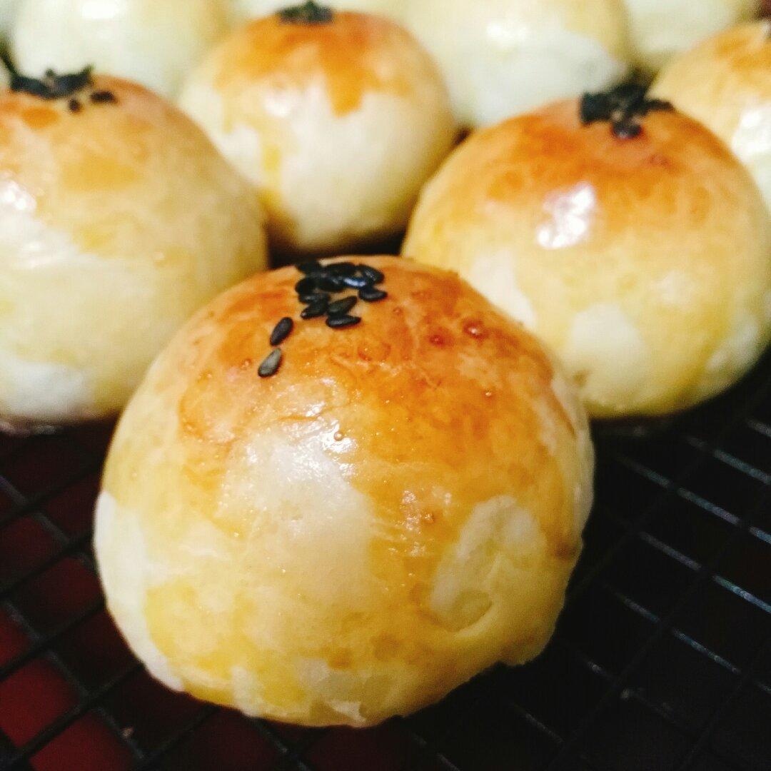 ㊙️网红麻薯肉松蛋黄酥🔥，好吃到爆‼️