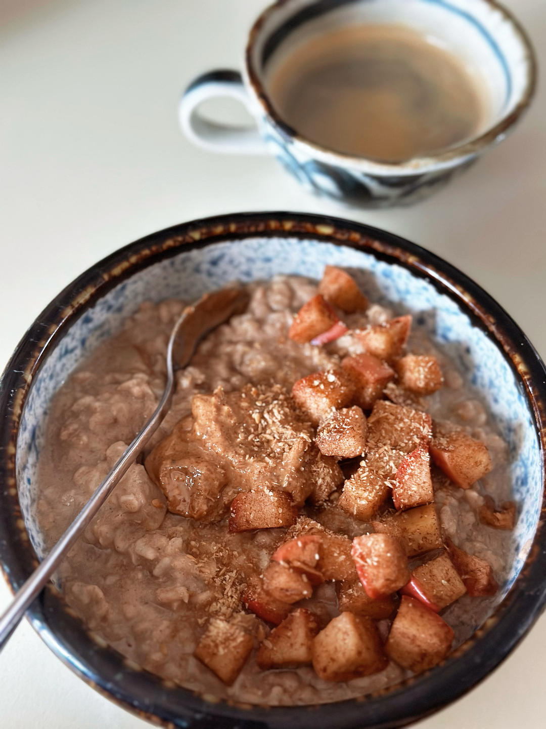 肉桂苹果燕麦粥