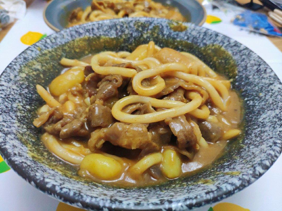 咖喱肥牛乌冬面