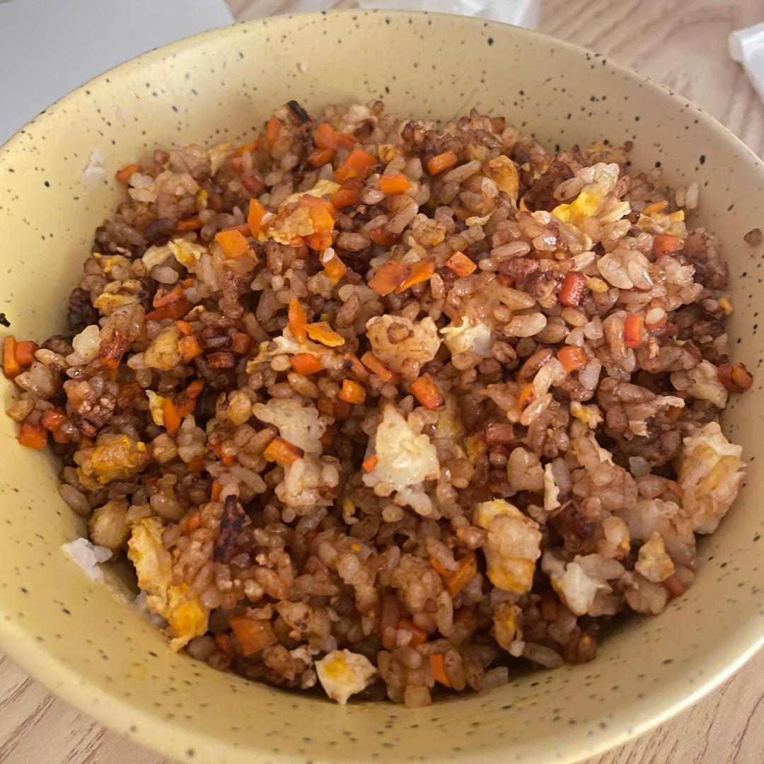 好吃到停不下来的酱油蛋炒饭