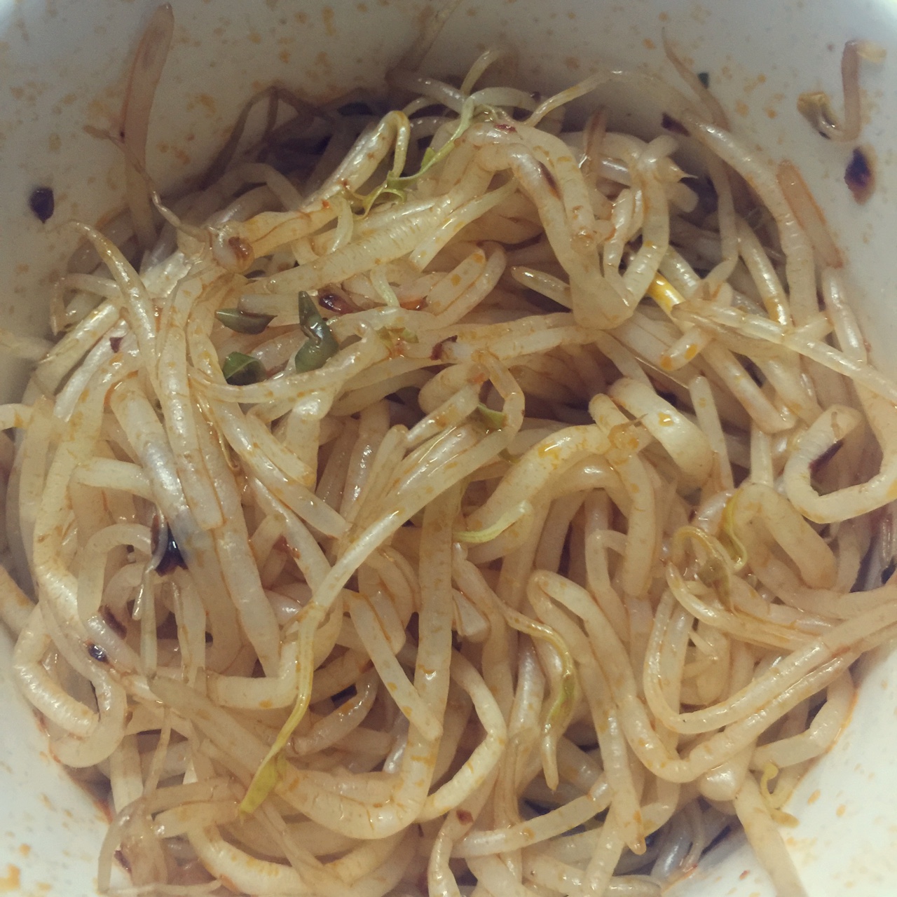凉拌豆芽