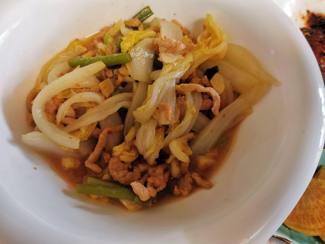 白菜炒肉丝