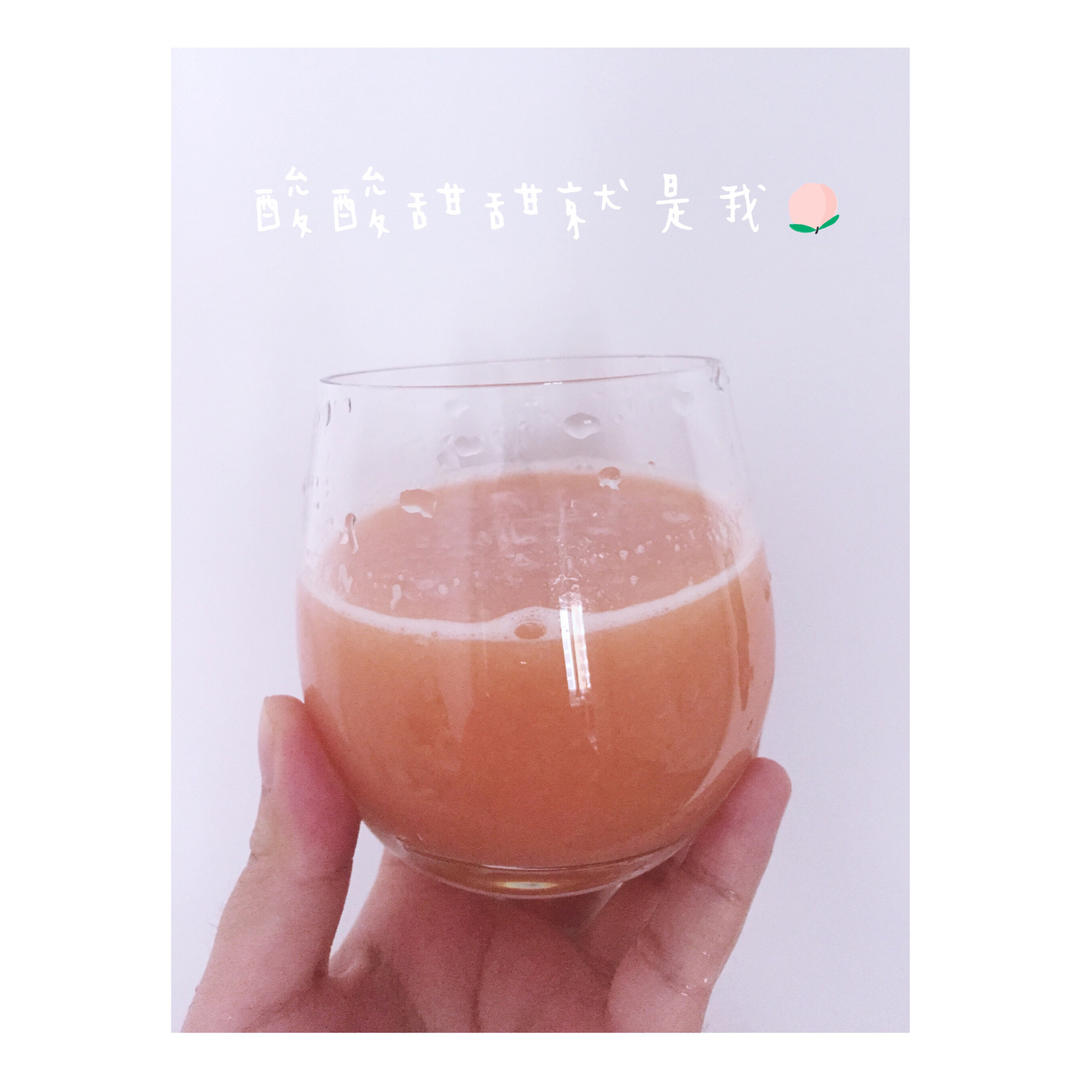 鲜榨桃汁