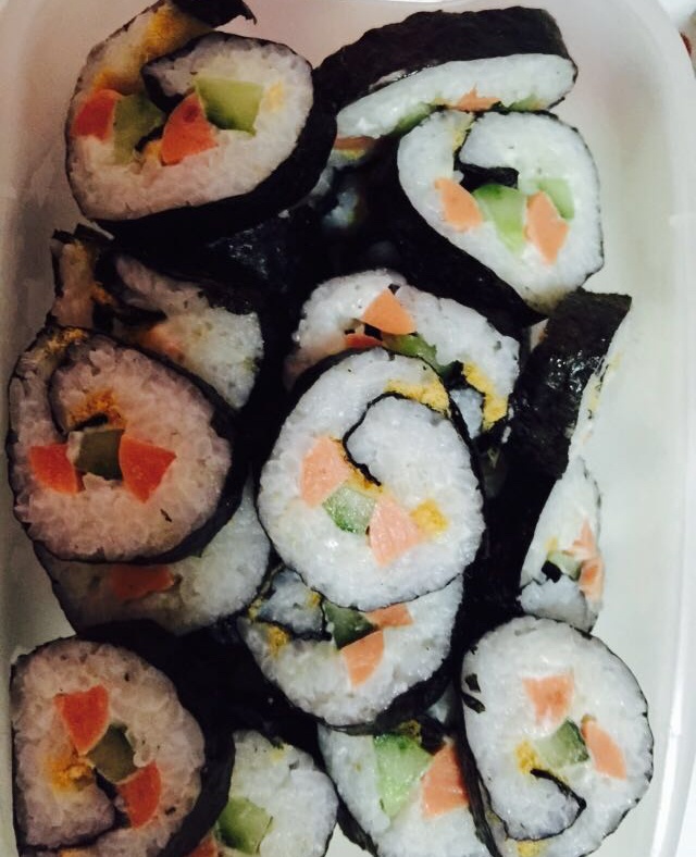 紫菜卷寿司