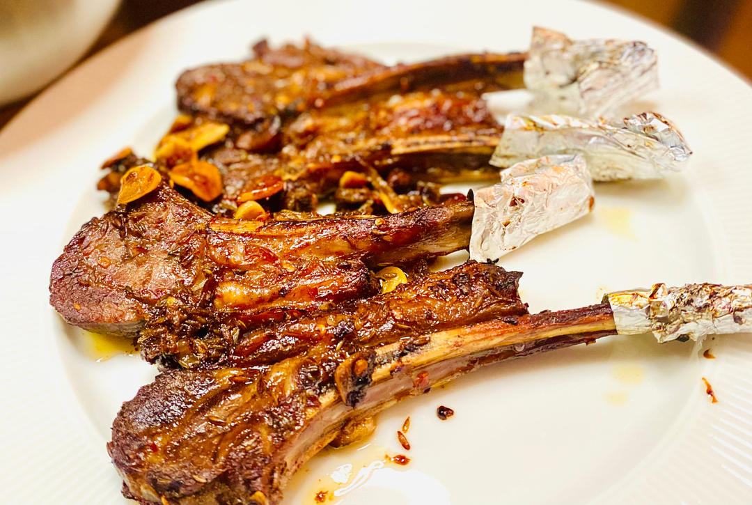 超好吃的烤羊排烤箱版