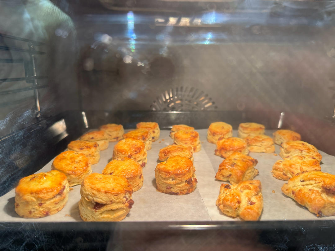 蔓越莓司康（英式甜品届的扛把子）