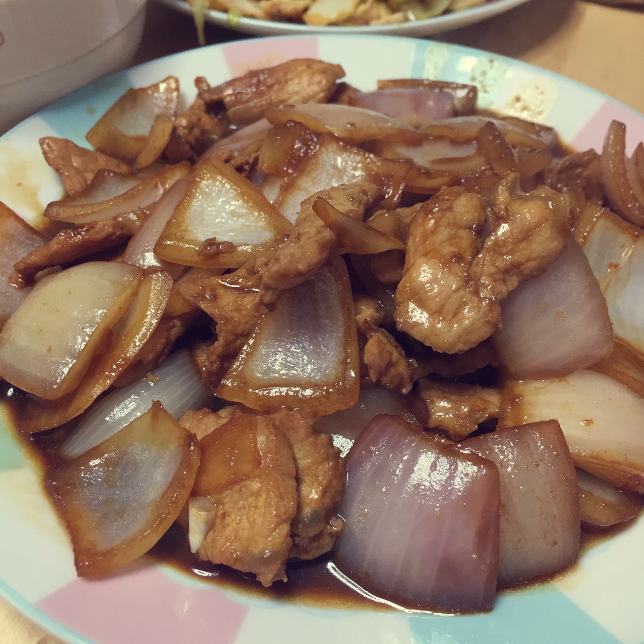 洋葱炒肉