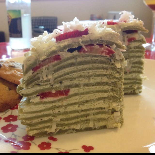 抹茶草莓千层蛋糕（可丽饼）mille crepe cake