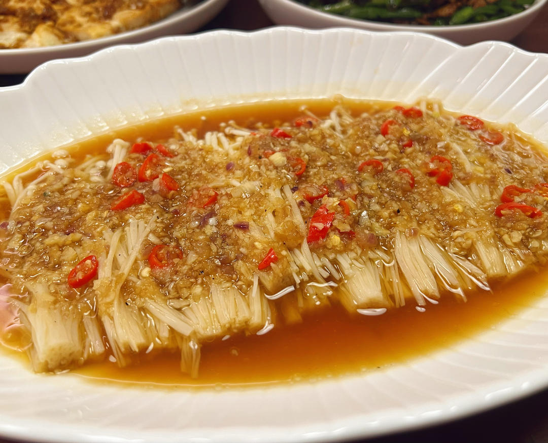 超级下饭的蒜蓉金针菇！好吃到爆