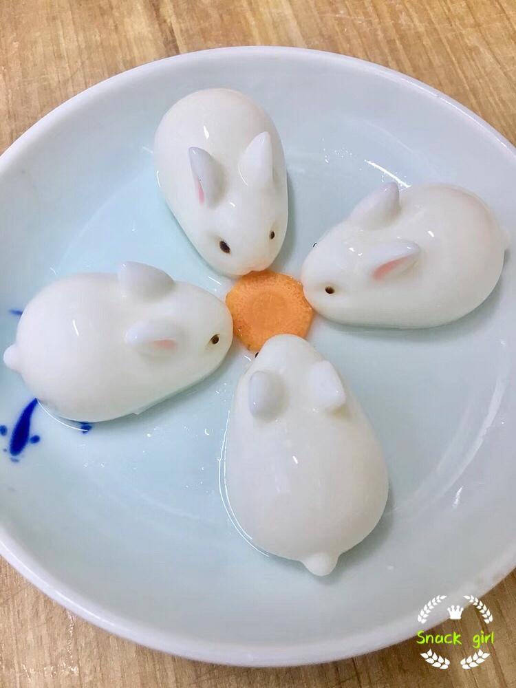 网红Q弹小兔子 ～玉兔椰汁糕的做法