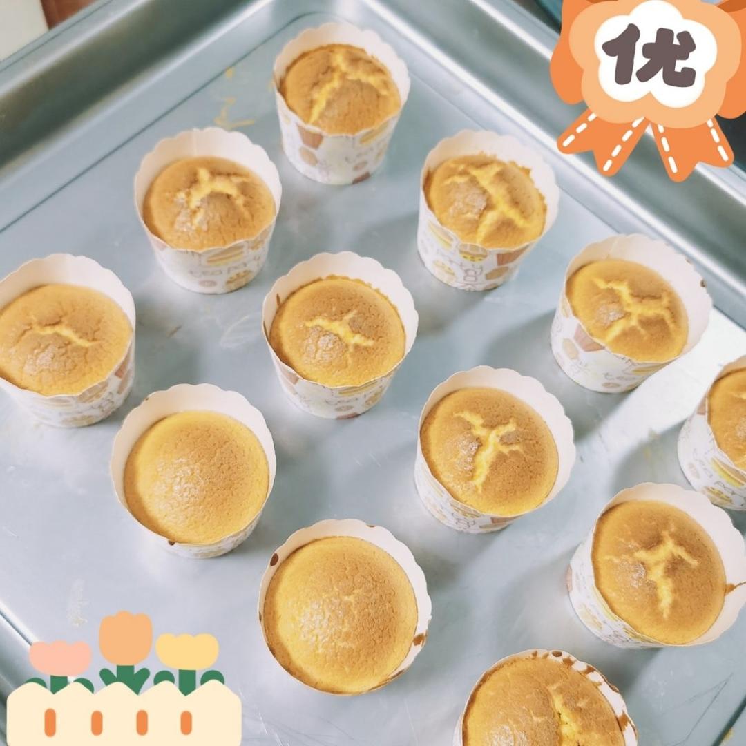 纸杯蛋糕 8寸戚风蛋糕的量