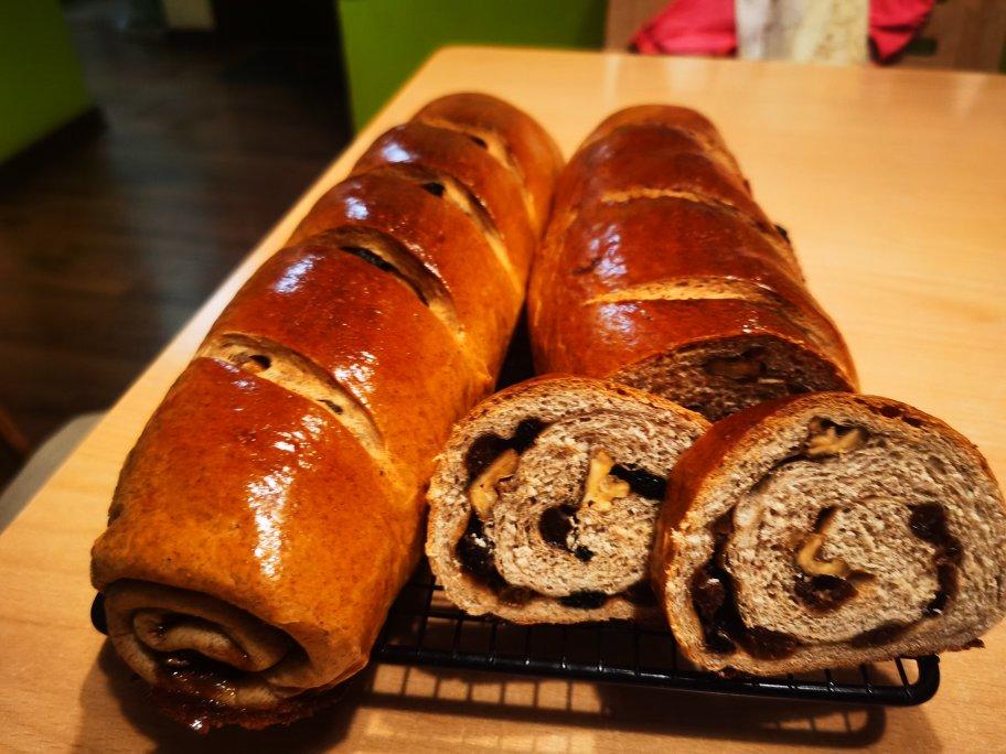 紧追慢赶做的俄罗斯硬质啤酒面包