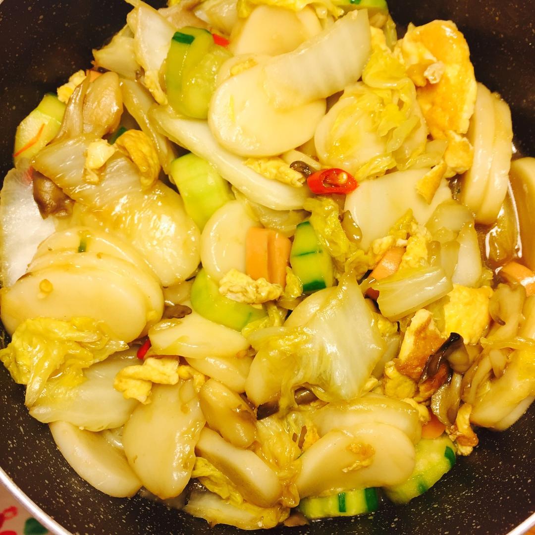 kwbr做的福建特色炒白粿(炒年糕)