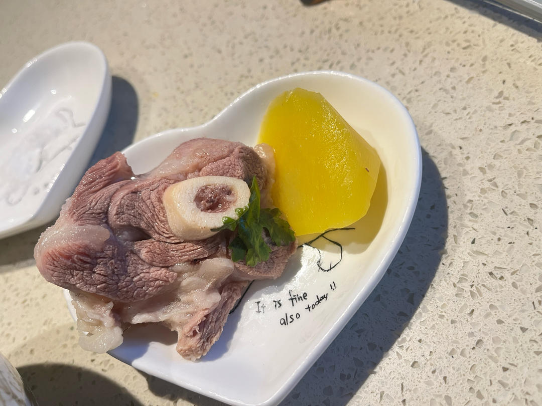 清炖羊肉（新疆特色）