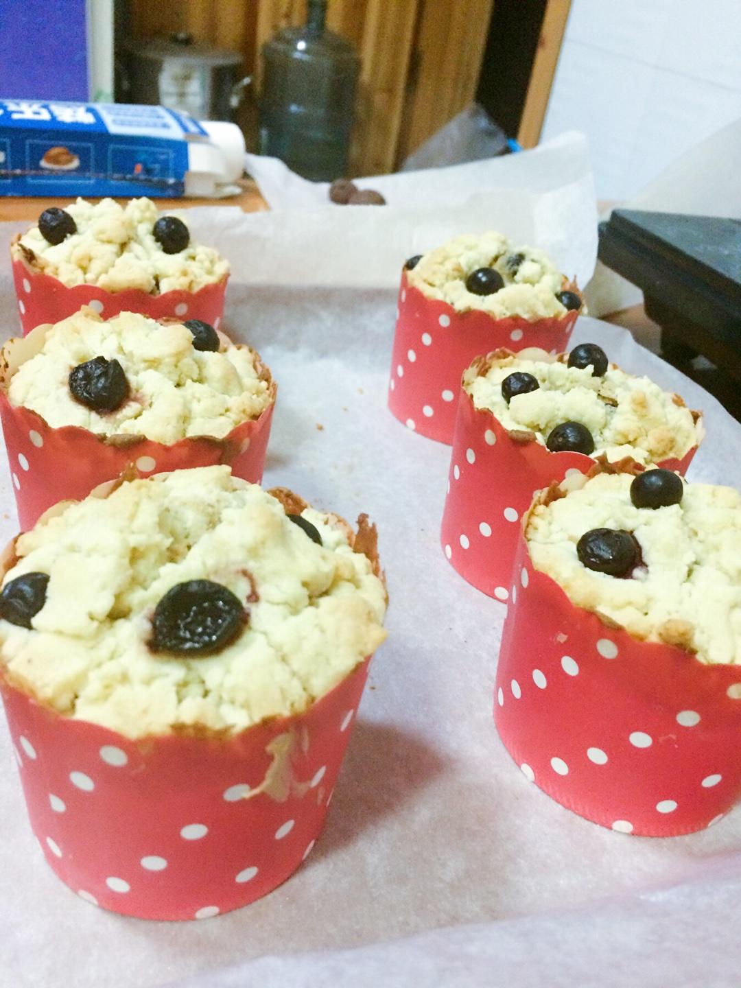 杂莓芝士妙芙蛋糕的做法