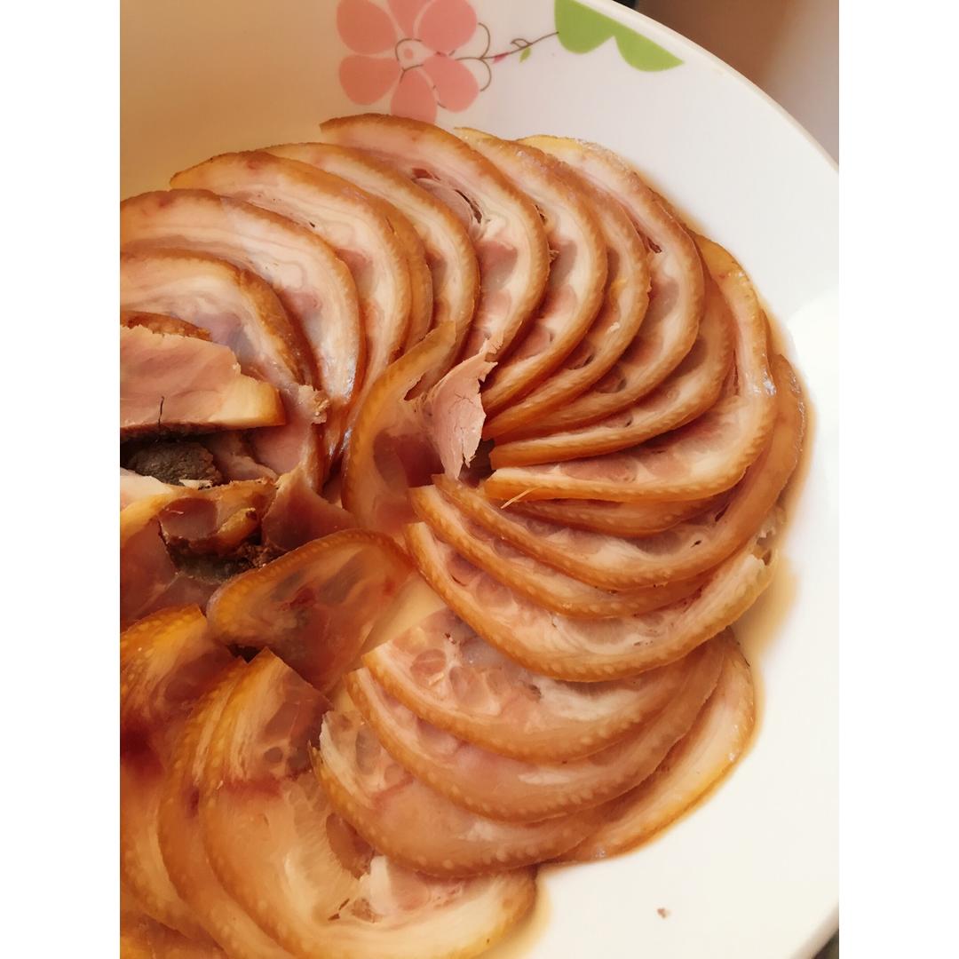 白切猪肘