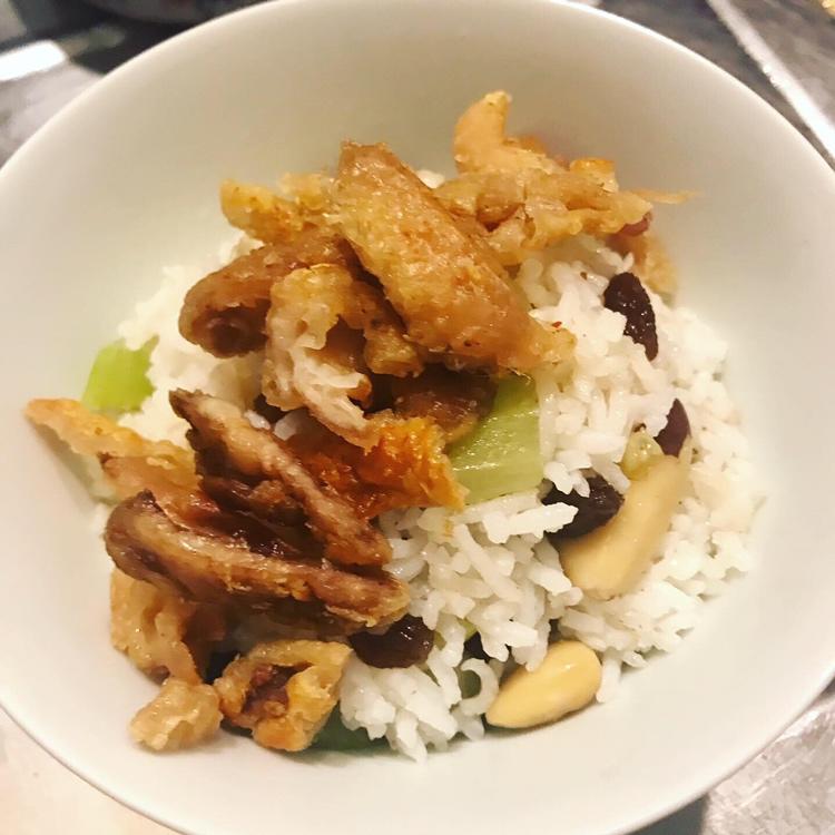脆哨猪油拌饭