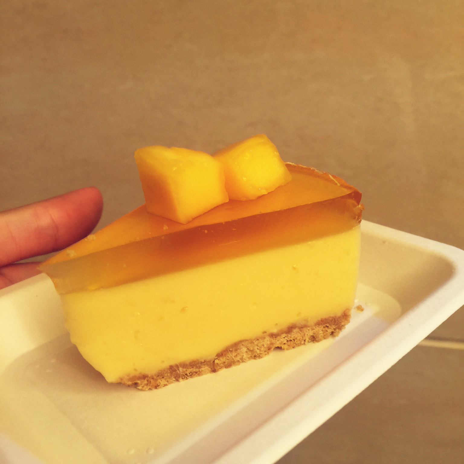 芒果纯酸奶慕斯