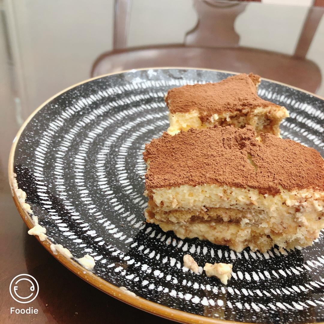 提拉米苏（意大利米兰厨师教的正宗版，不用烤箱）
Italian Tiramsu (original Milan recipe, 