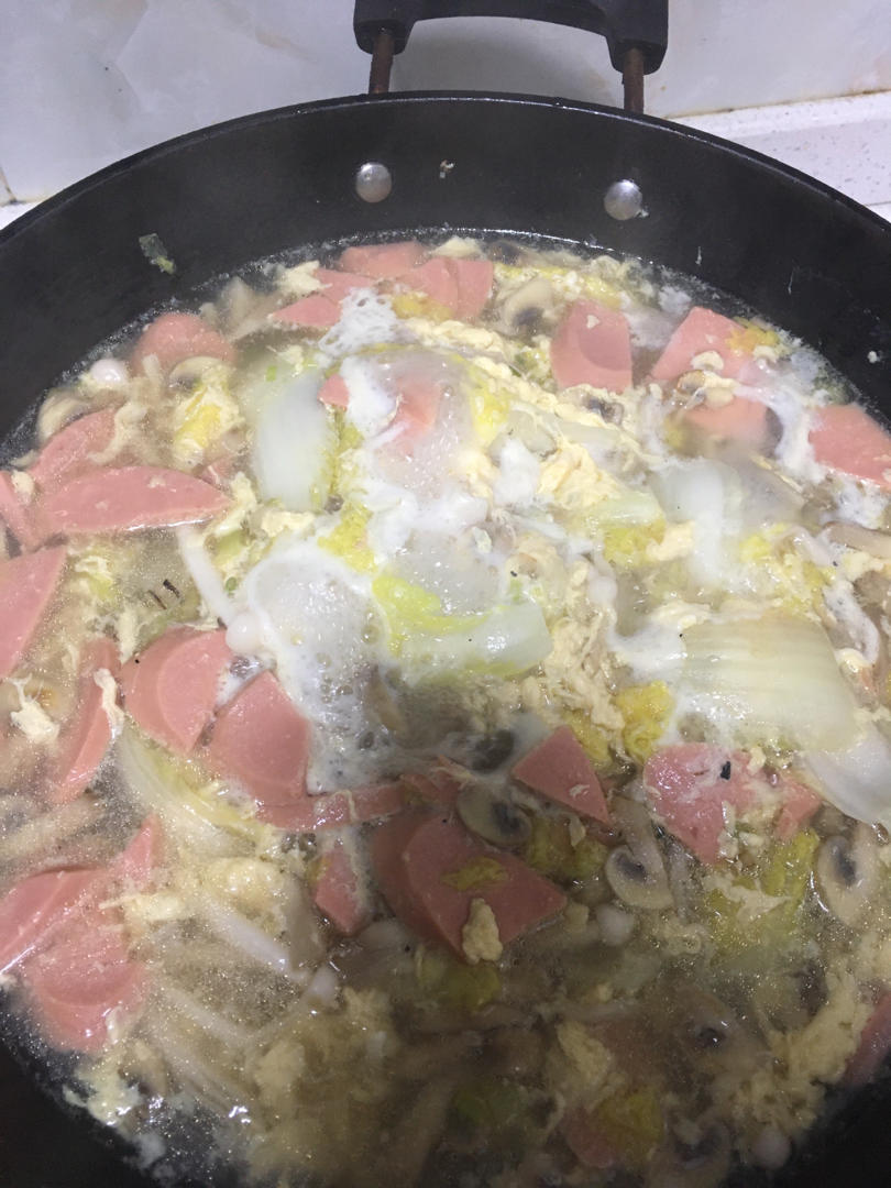 鲜掉眉毛的三鲜菌菇汤