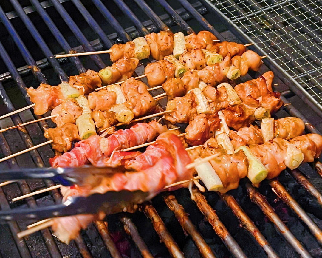 Yakitori (焼き鳥)