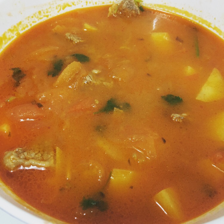 老丁的私房菜-番茄牛腩煲