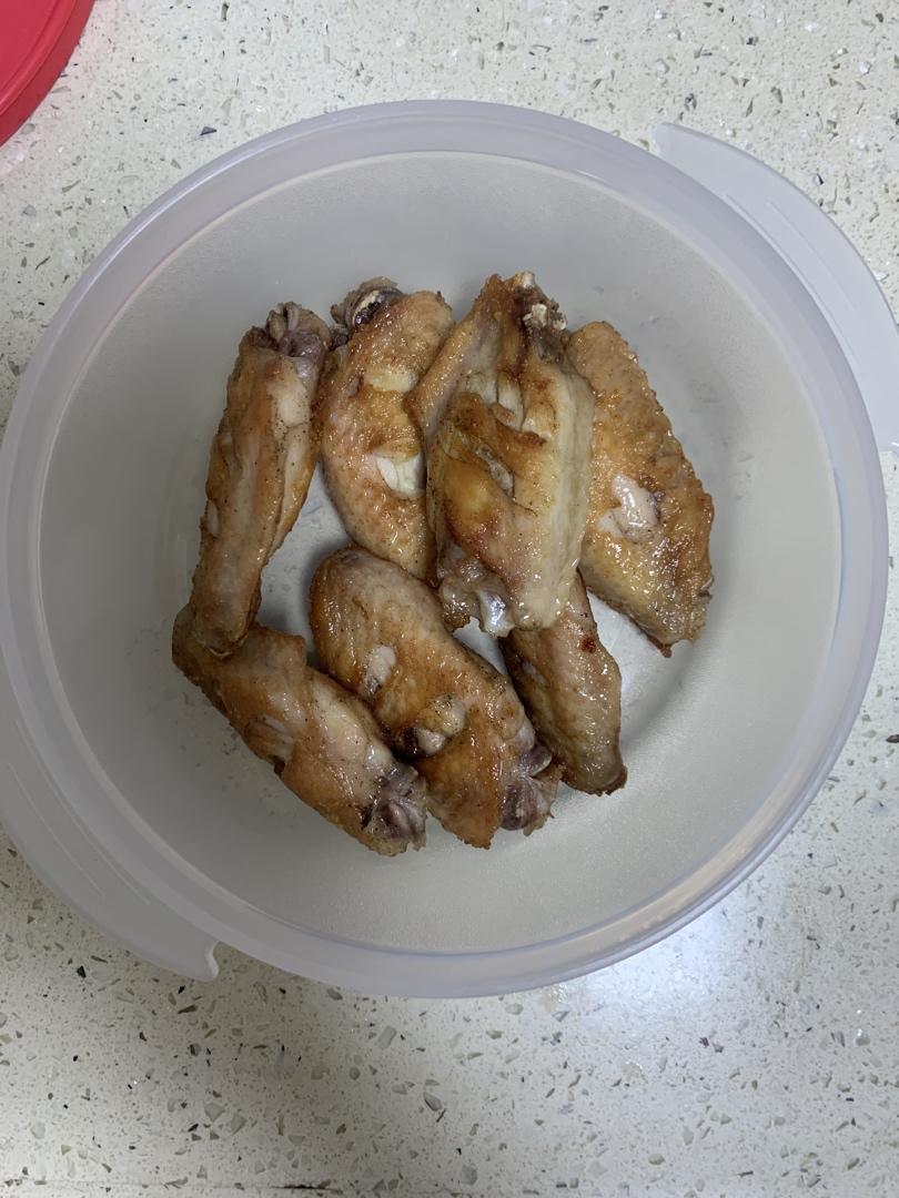 野餐必备原汁原味盐煎鸡翅