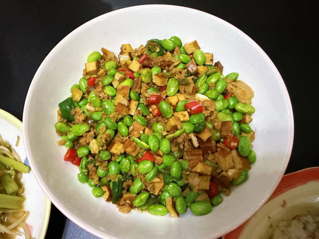 毛豆炒香干｜家常小炒