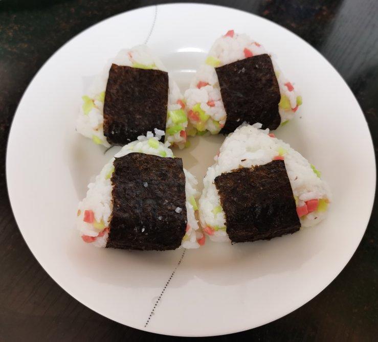 不会翻车的金枪鱼饭团🍙
