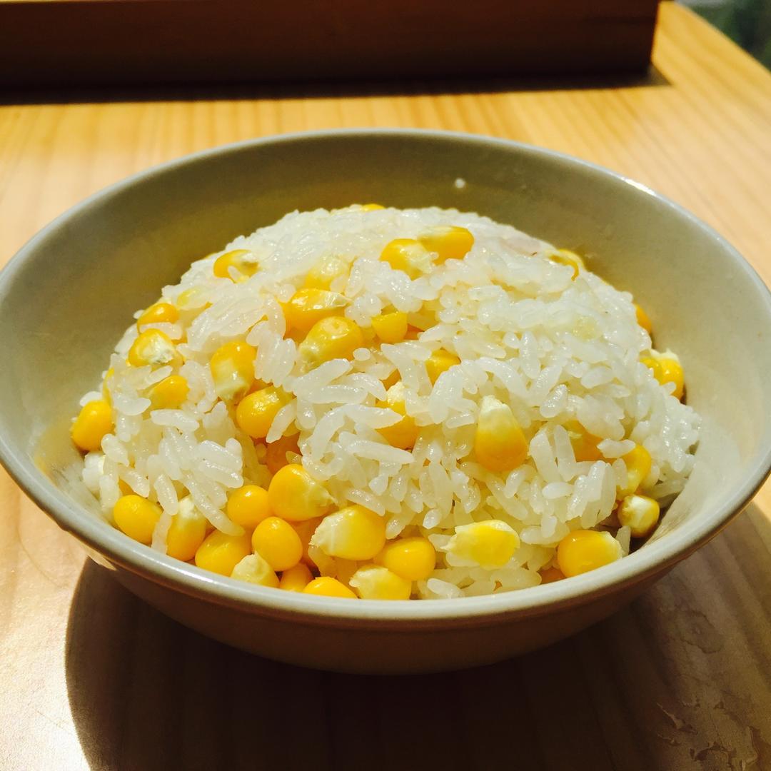 玉米炊饭