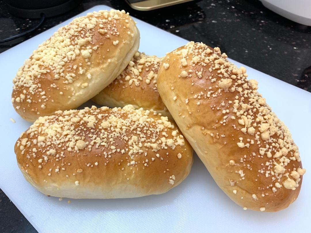 芋泥咸蛋黄软欧包