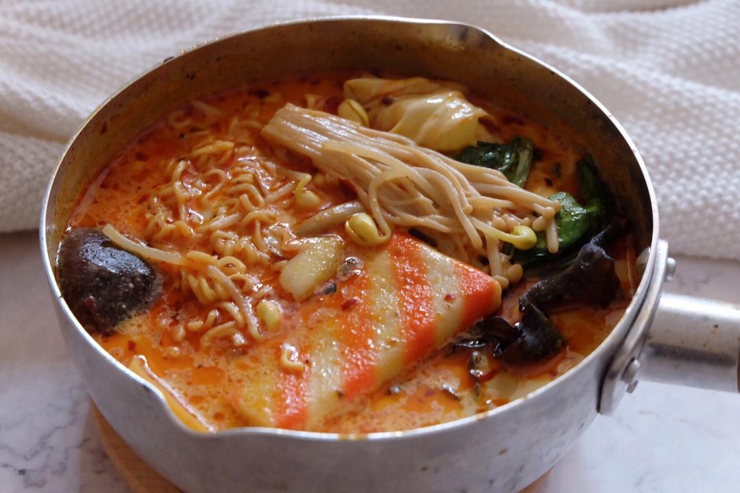 比杨国福还好吃的牛奶麻辣烫