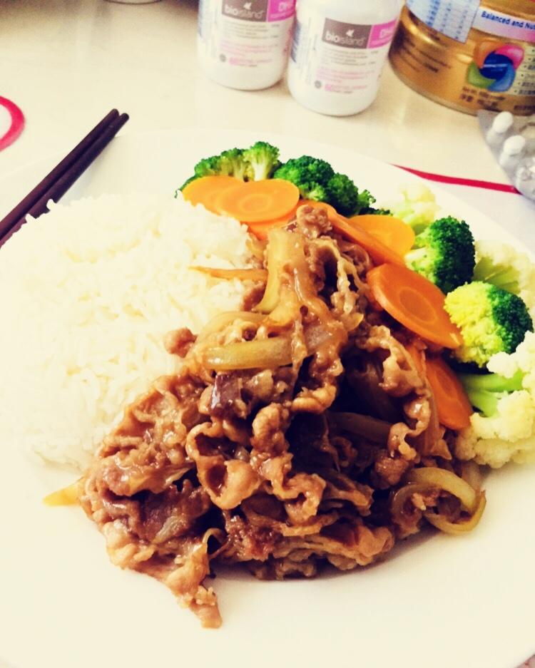 堂妈金牌牛肉饭