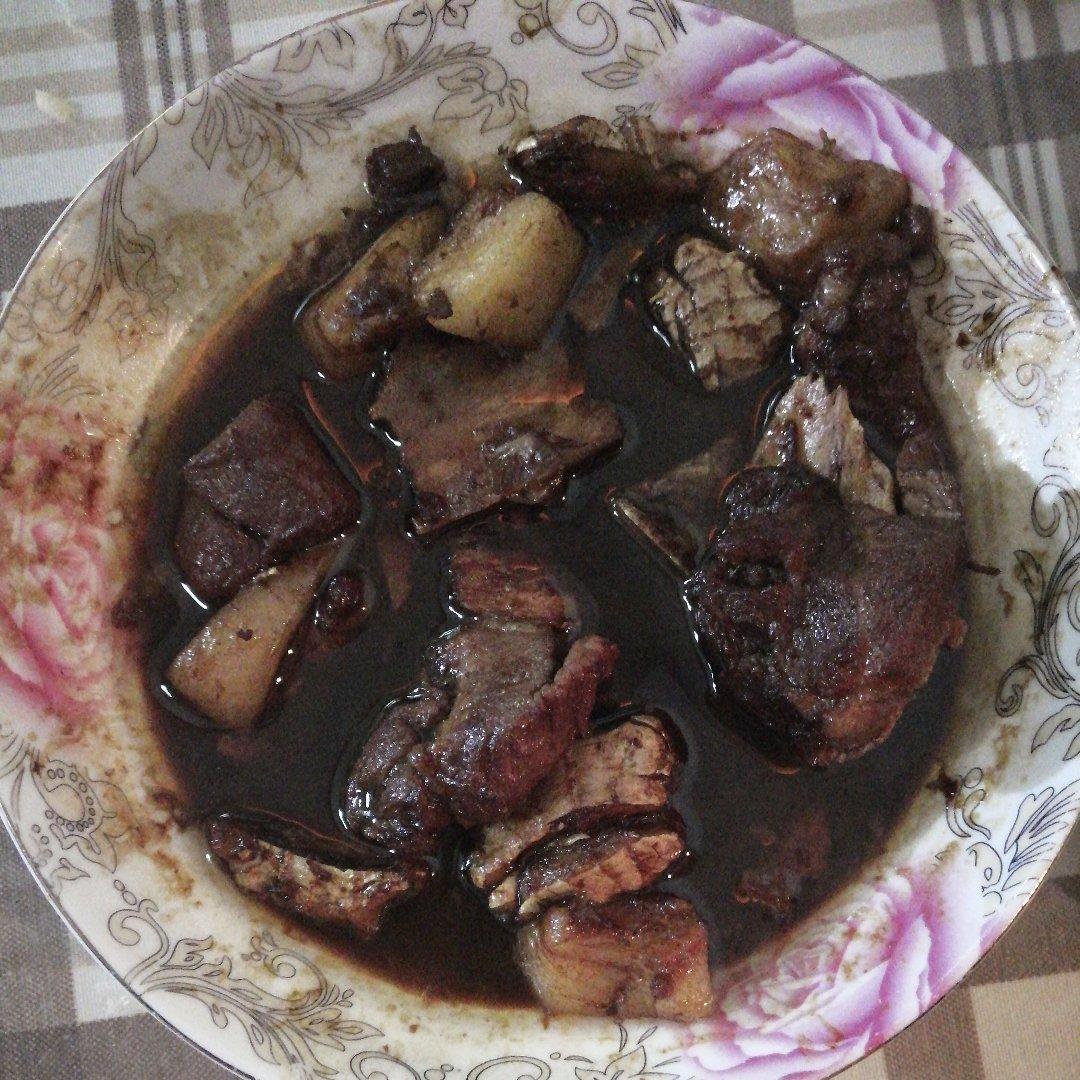红烧肉烧鲍鱼