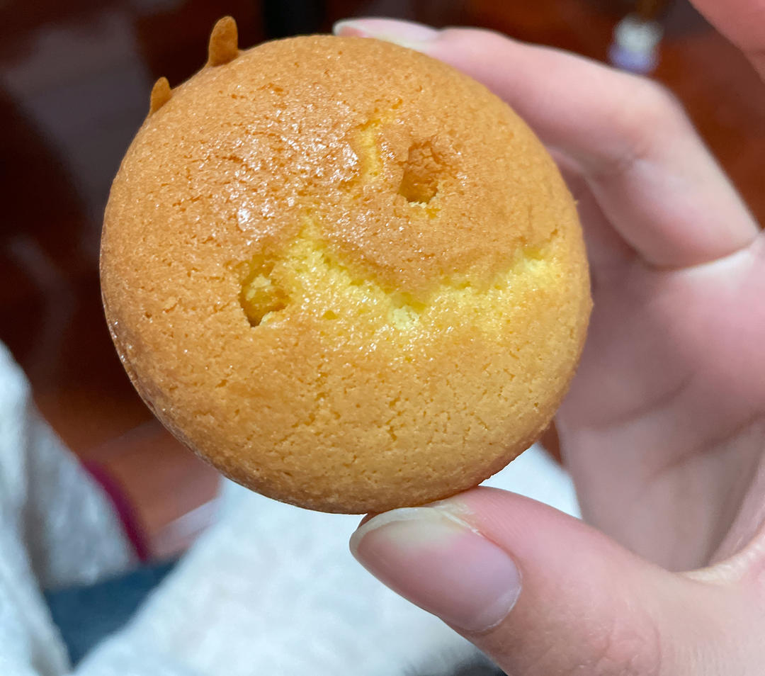 老式鸡蛋糕低油版，出炉脆皮，蛋香浓郁