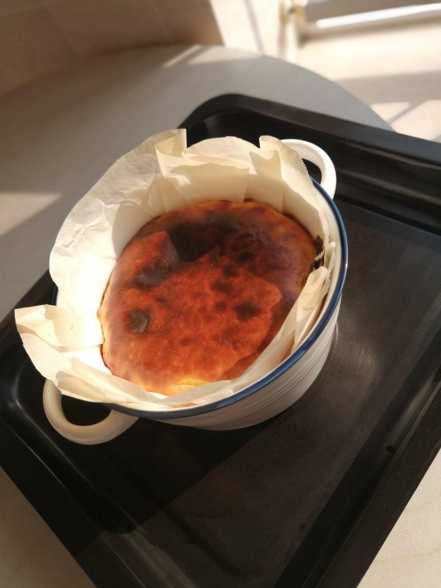 巴斯克式乳酪蛋糕