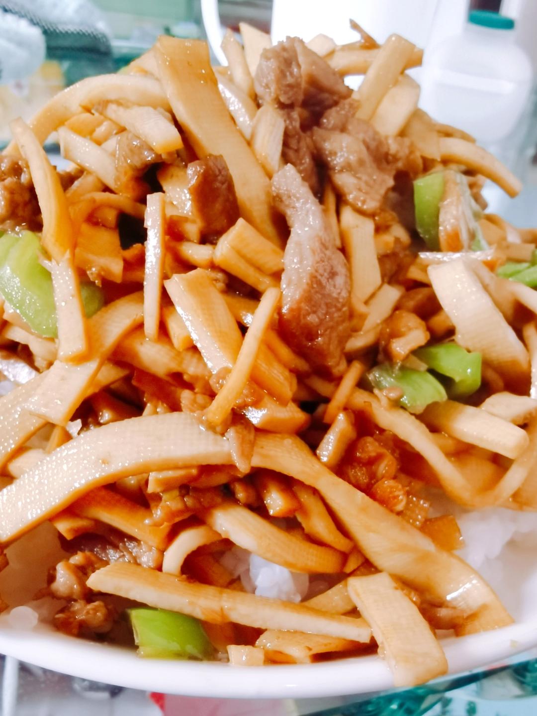 青椒豆皮炒肉丝