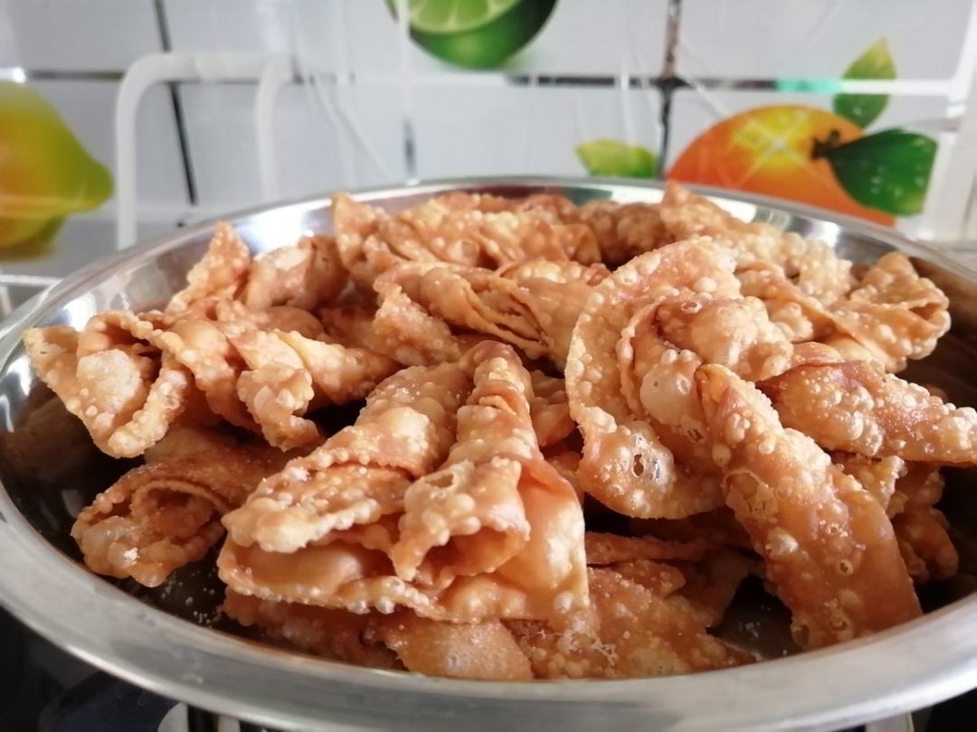 馄饨皮版椒盐排叉