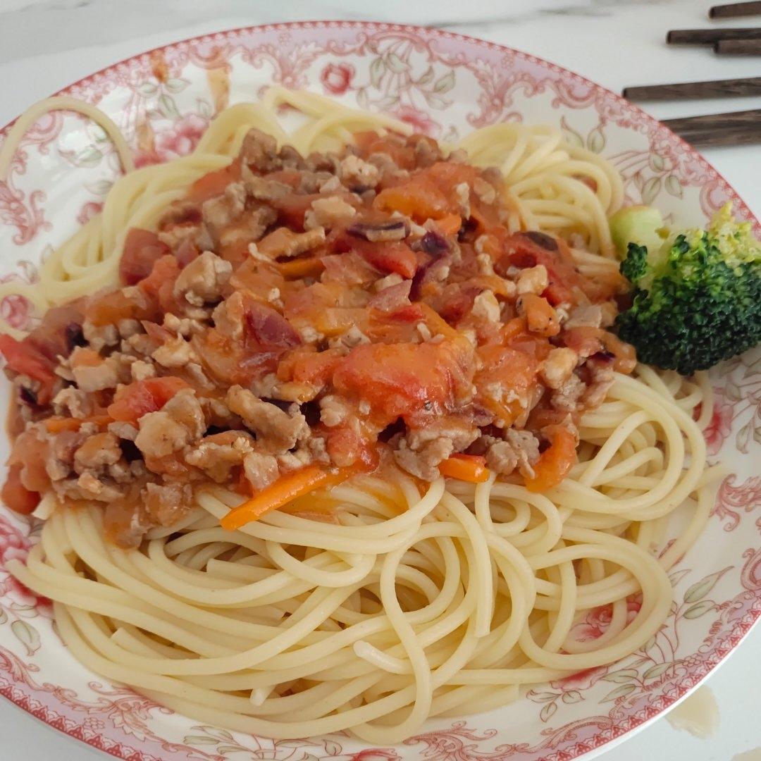 （完胜必胜客的）番茄肉酱意大利面～