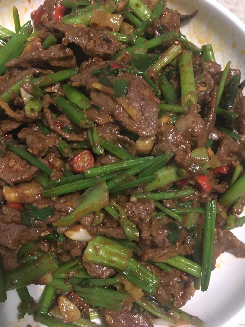 厨师长教你：“口味猪肝”的家常做法，没错，真的就是家常做法