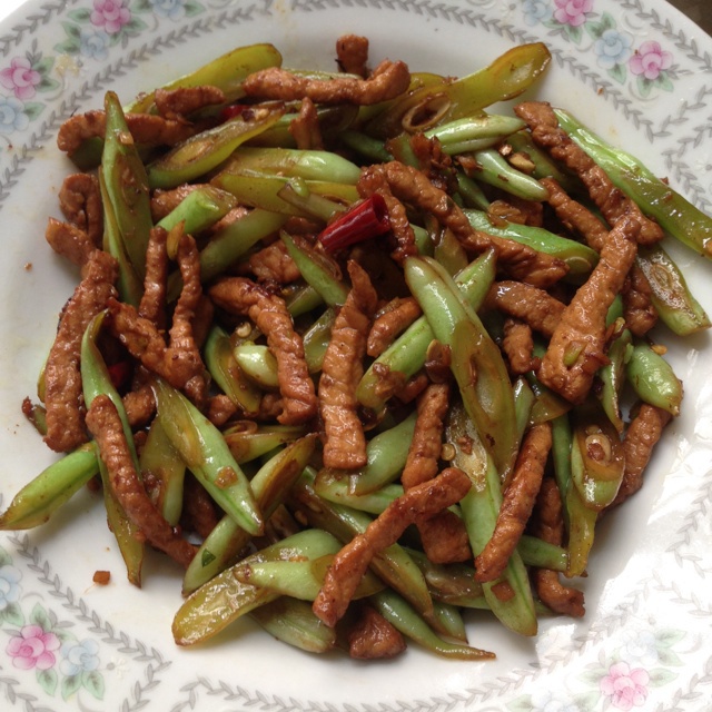 豆角炒肉