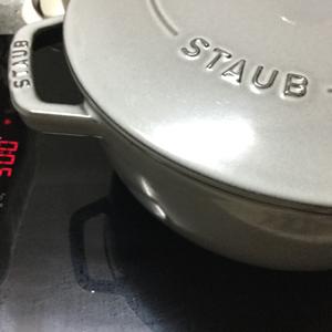 素菜咸饭一STAUB珐琅铸铁锅的做法 步骤7