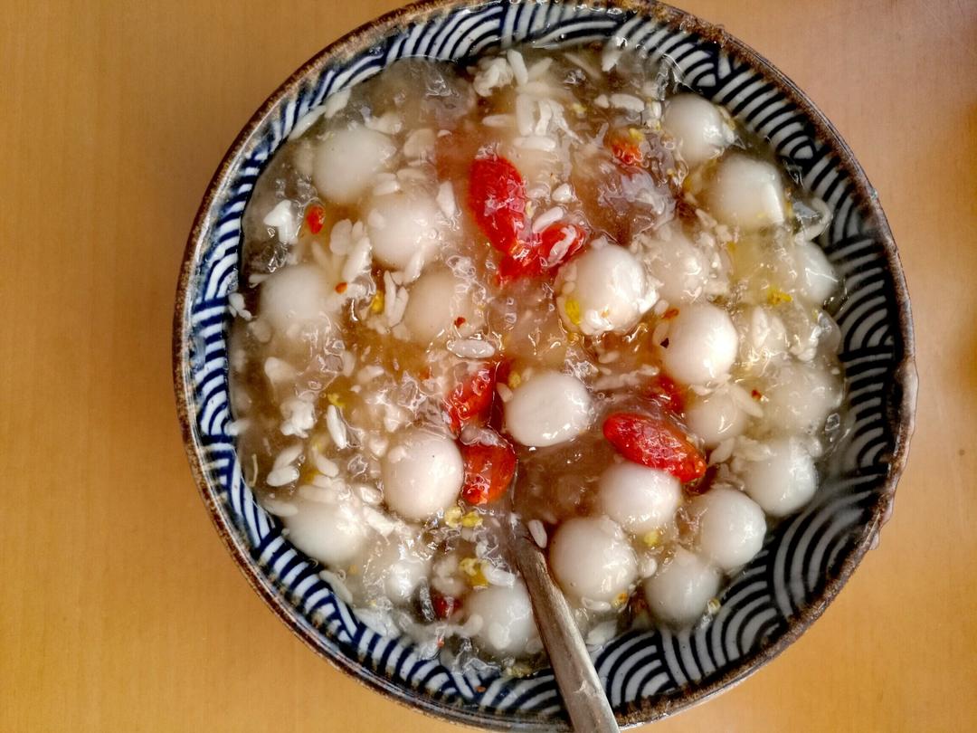酒酿圆子