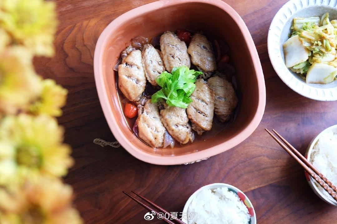 小番茄焗鸡翅（陶土锅）