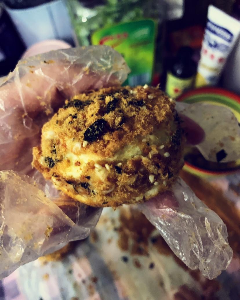 美味海苔肉松小贝
