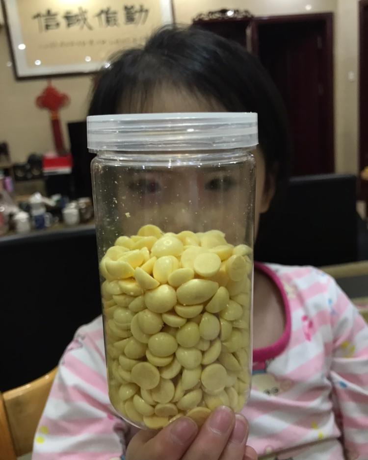 入口即化的无添加蛋黄溶豆