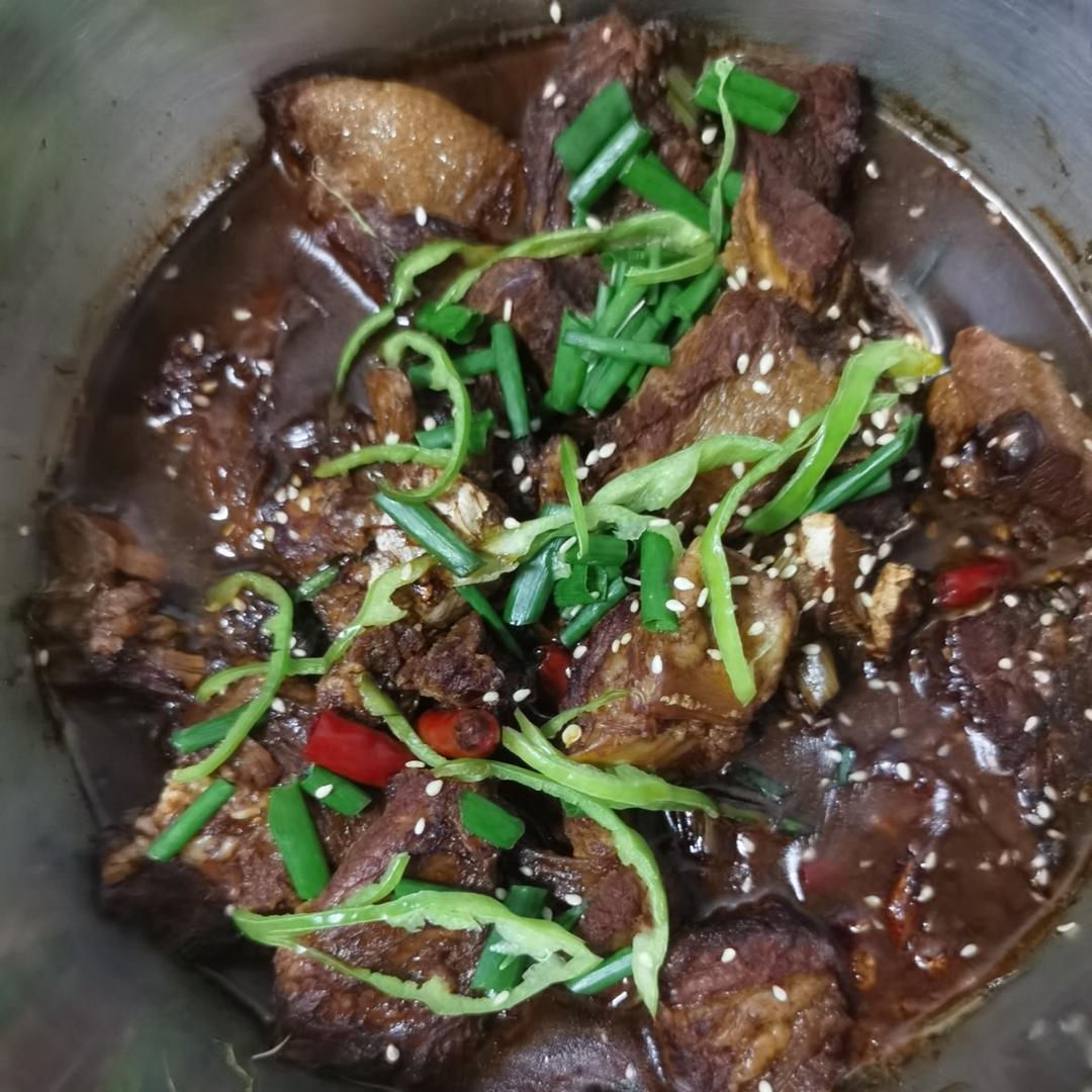 超简单的炖牛肉