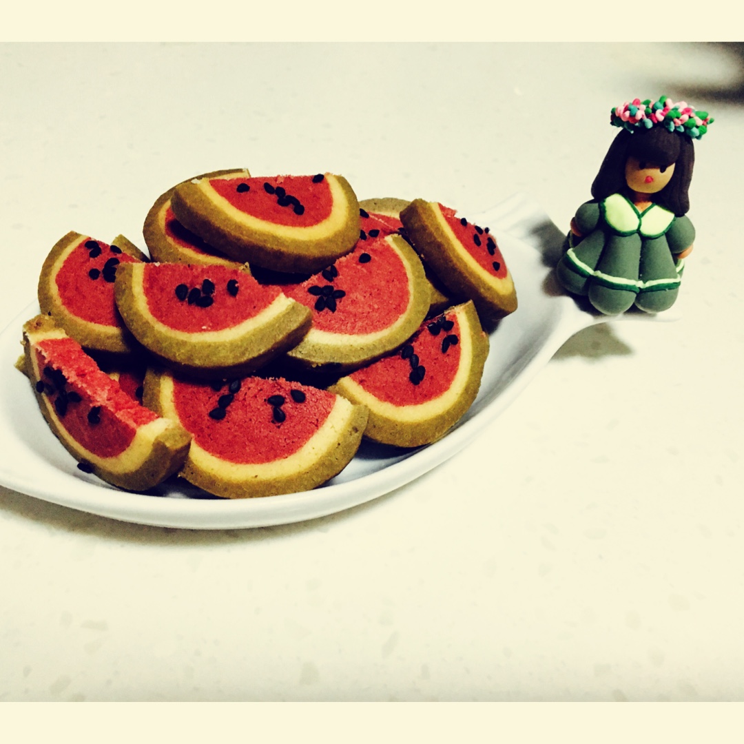 秒得小朋友欢心的西瓜饼干